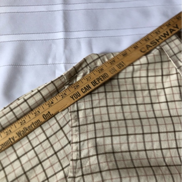 LL Bean Plaid Button Up Casual Shirt - Picture 9 of 14